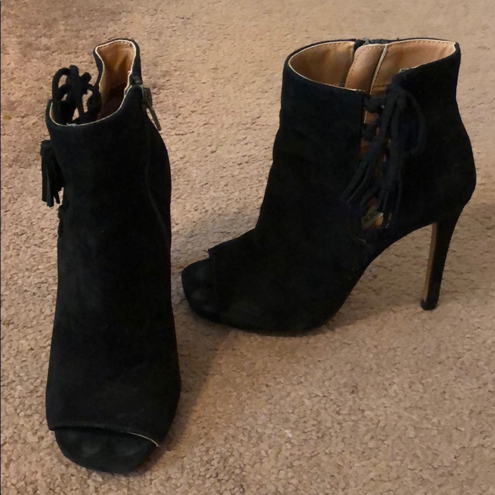 Steve Madden peep toe booties